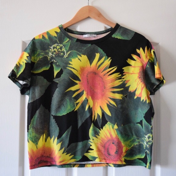 Zara Sunflower Tee - Picture 2 of 2